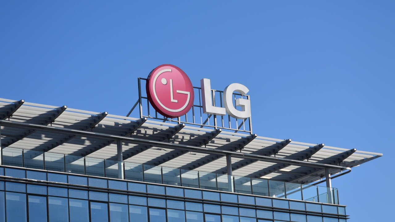 LG