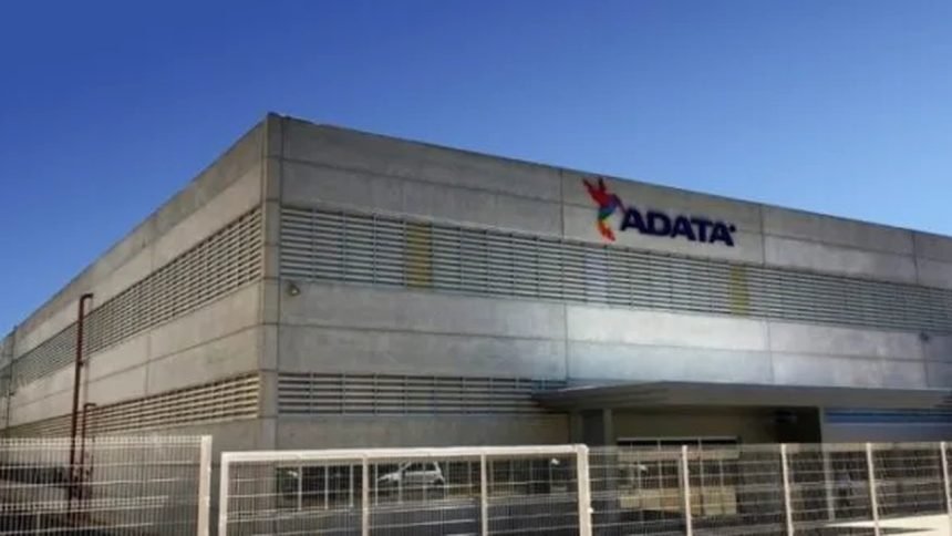 fachada-da-adata-com-logo-ceu-azul-e-cerca-20250709065944-860x484